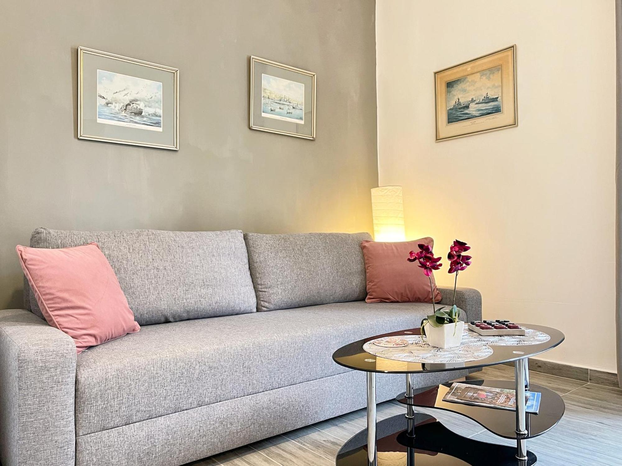 Maria & Matthias - Apartments In Central Of Floriana ภายนอก รูปภาพ