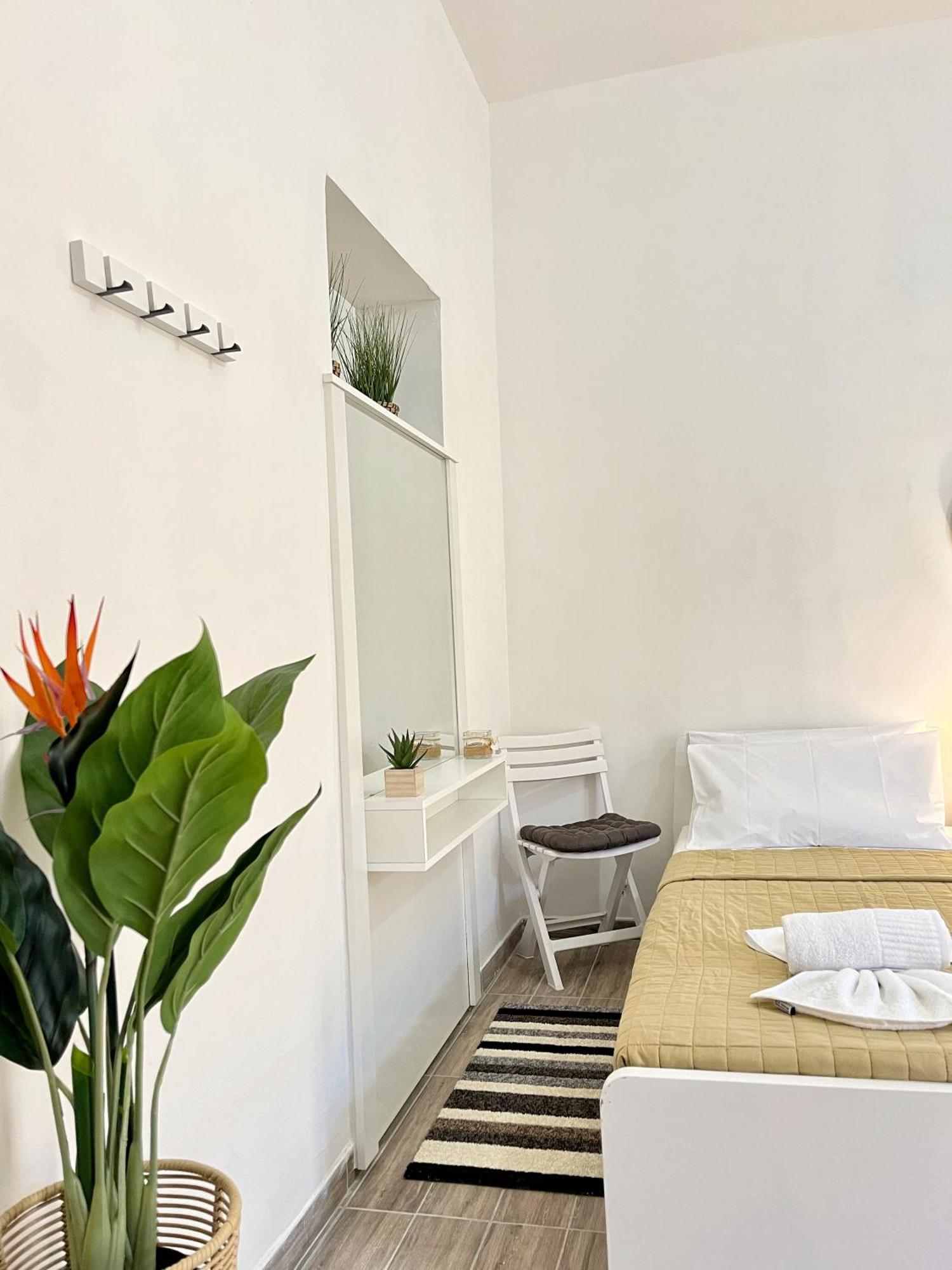 Maria & Matthias - Apartments In Central Of Floriana ภายนอก รูปภาพ